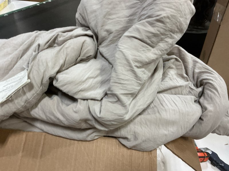 Condition photo showing As Is for (similar)  levtex home cloud waffle king/cal king comforter set (106x94in) with 2 pillow shams (36x20in) - soli