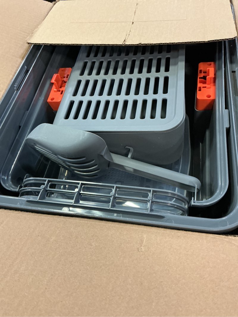 Condition photo showing Good Condition for powools cat litter box - stainless steel litter box with lid for kitty, metal base enclosed cat box with litter scoop, elevated step box, activated-carbon pack, 17.1" x 13.2" x 15", grey
