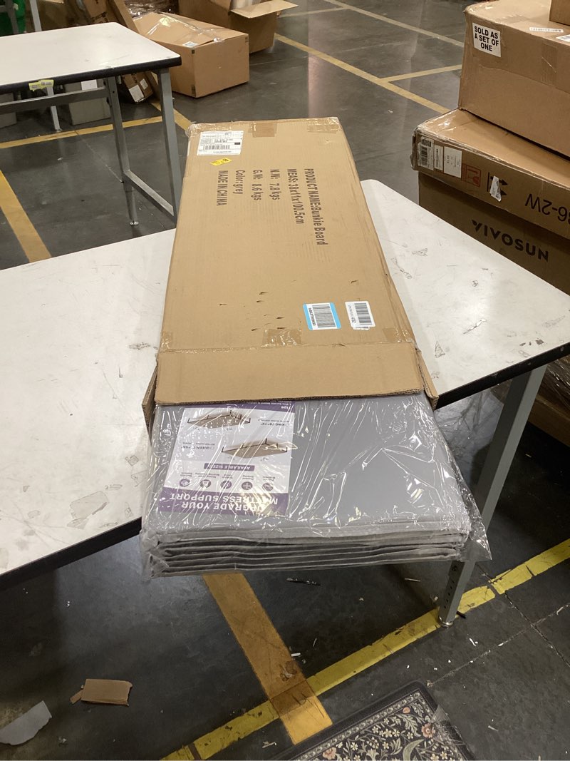 Condition photo showing New/Like New for bunkie board queen size 60"x80" for under mattress bed support, heavy duty reinforced wood with anti-sag, light thin/breathable, noise minimizing, fits metal frames/platform beds/sleeper sofa 60*80inch