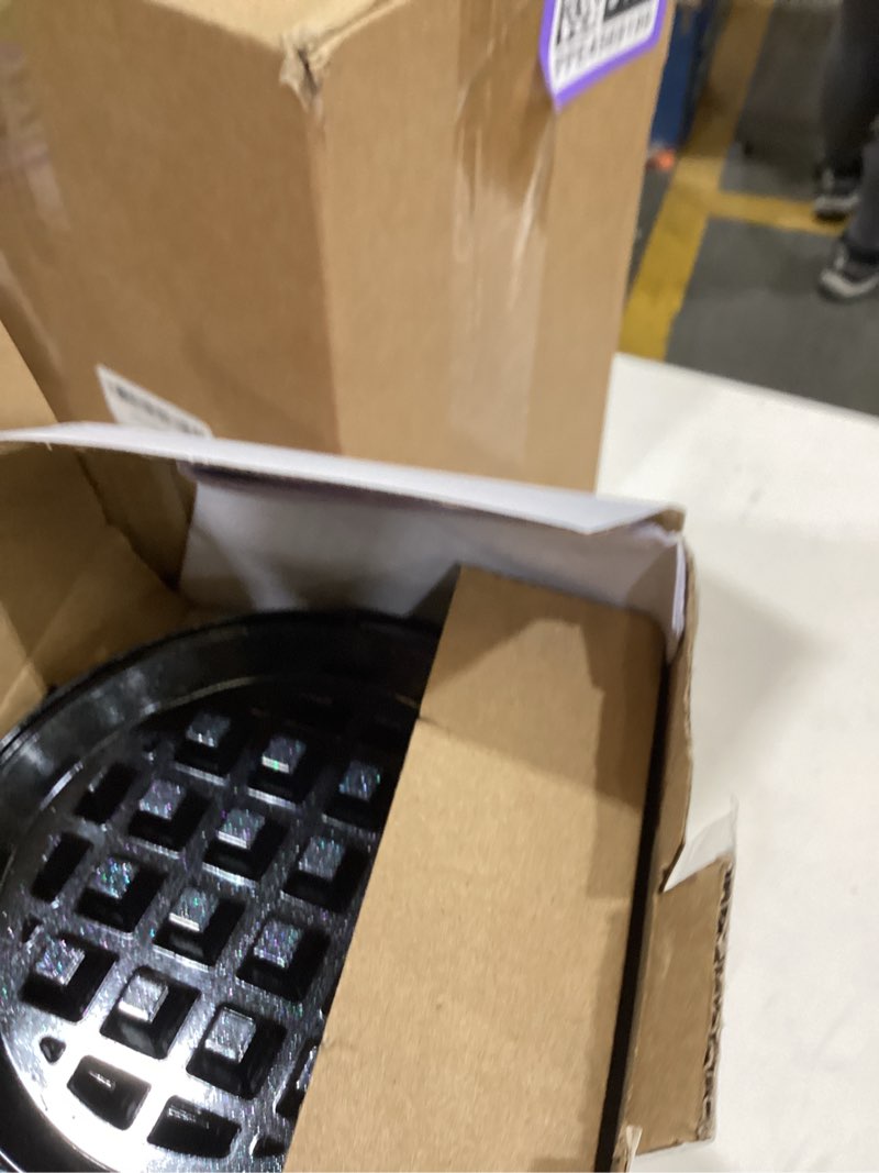 Condition photo showing New/Like New for Multi mini maker