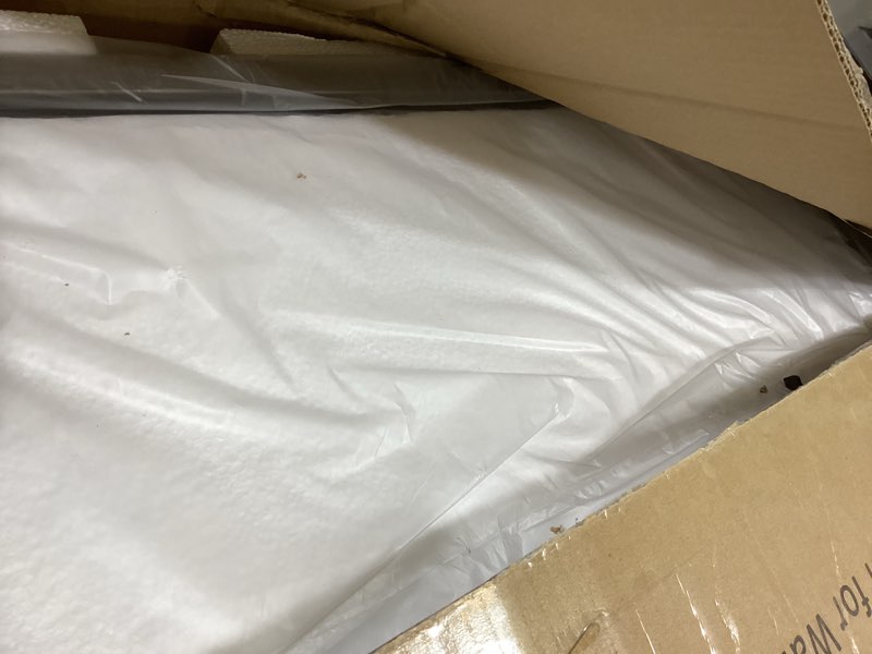 Condition photo showing Good Condition for 16x24 Inch Black Metal Framed Bathrrom Mirror for Wall, Matte Black Rectabgle Mirror, Rounded Corner, Anti-Rust, Hangs Horizontally or Vertically 24"L x 16"W Black