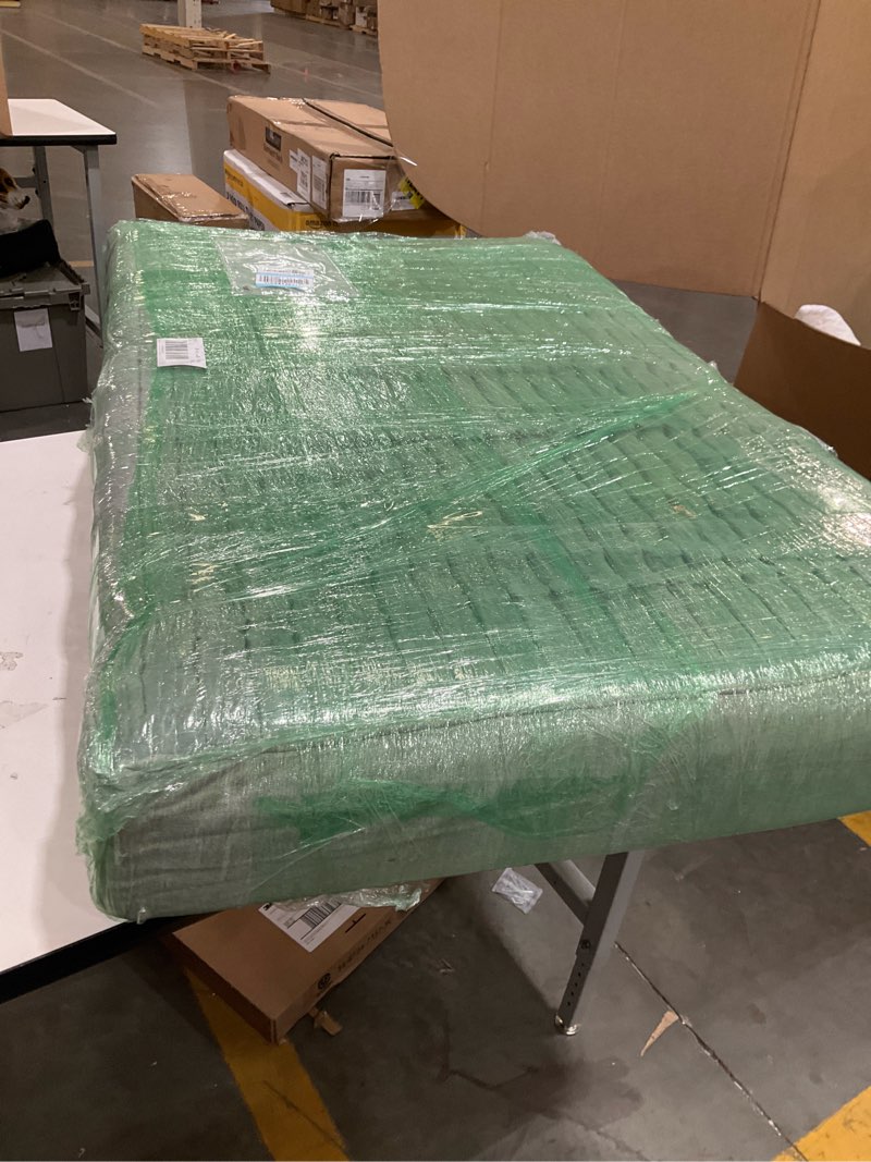 Condition photo showing Good Condition for veehoo orthopedic memory foam dog bed, 7 inch thick extra large dog bed xl for senior dogs with ultra-soft fluffy surface, waterproof liner, removable washable cover and non-slip bottom, 48"x30"x7" 48"l x 30"w x 7"th grey