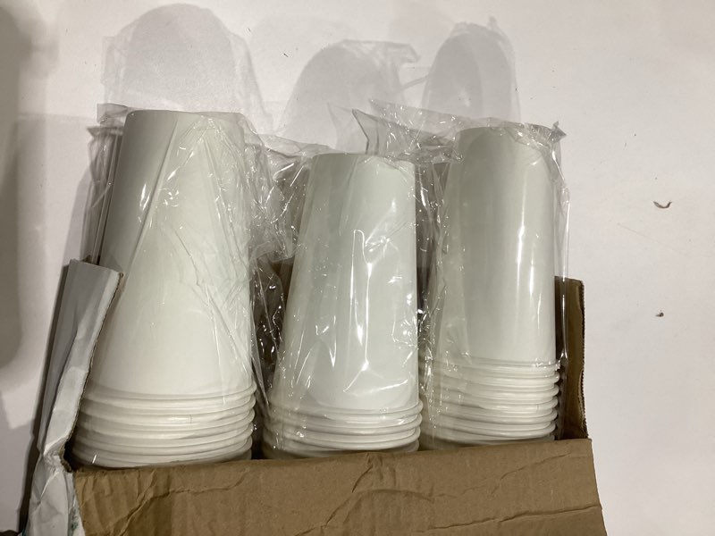 Condition photo showing New/Like New for GUSTO Comfy Package [16 oz. - 100 Count Disposable White Paper Cups, Hot Coffee Cups - Eco-Friendly Hot Cups 16 oz. - White