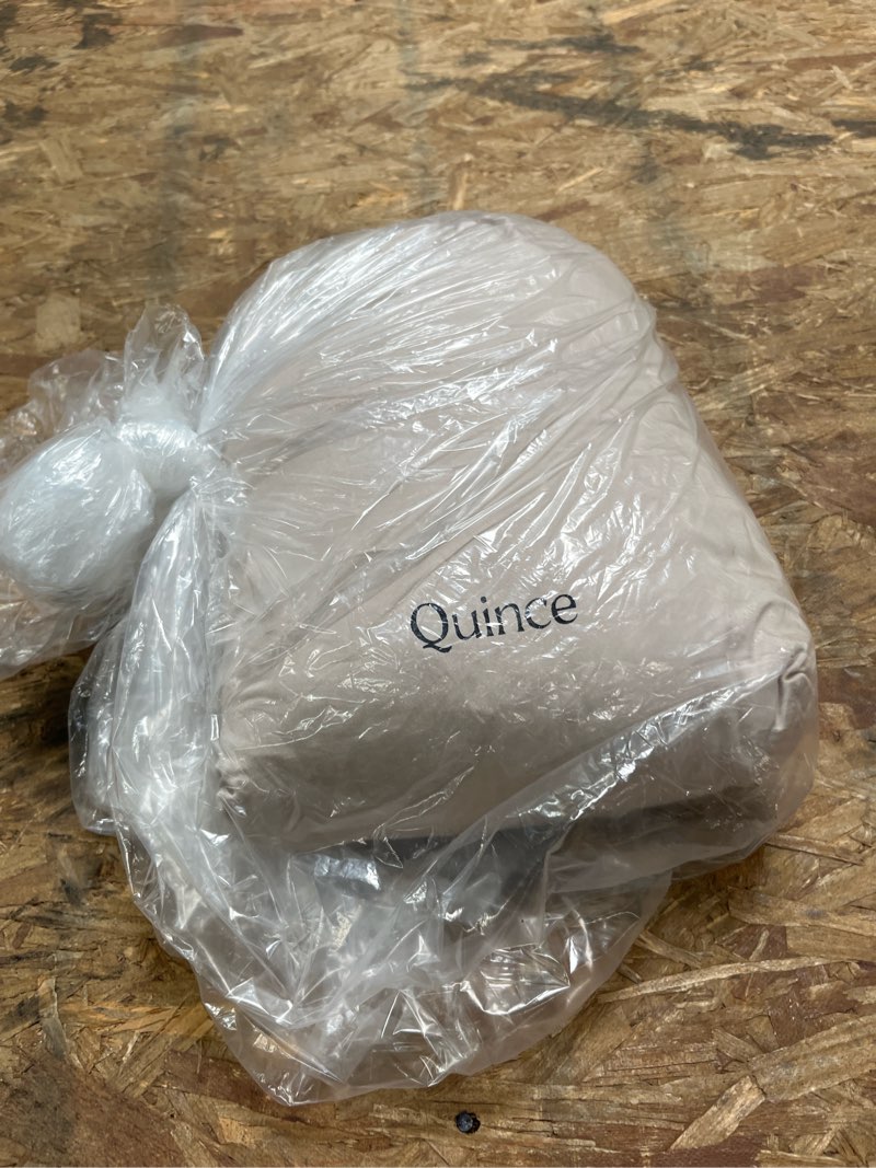 Condition photo showing Good Condition for bamboo sheet set, queen, sand
