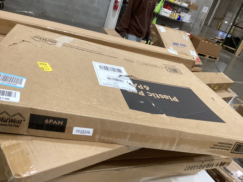 Condition photo showing As Is for Replacement Dog Crate Pan for MidWest and New World Dog Crate Black 23.7"L x 17.9"W x 1.0"H