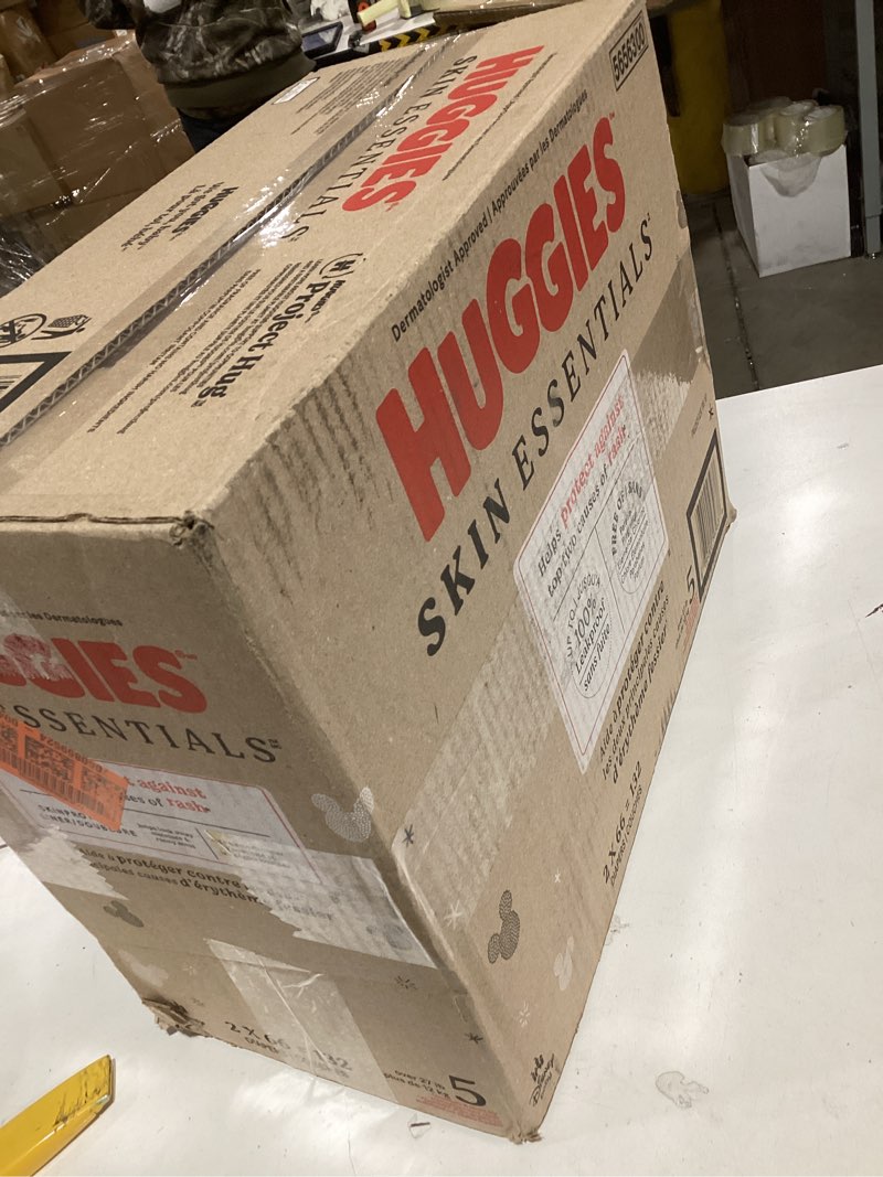 Condition photo showing New/Like New for huggies size 5 diapers, skin essentials baby diapers, size 5 (27+ lbs), 132 count (2 packs of 66), packaging may vary size 5 132