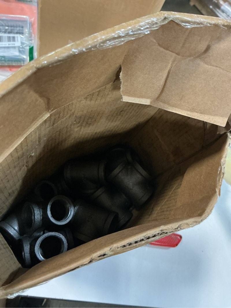 Condition photo showing Good Condition for 60 Pack 3/4 Inch Cast Iron Pipe Fittings (20 Elbows, 20 Tees, 20Flange), Industrial Pipe for Threaded Black Pipes and Fittings, DIY Steampunk Industrial Vintage Style. 3/4'' × 60
