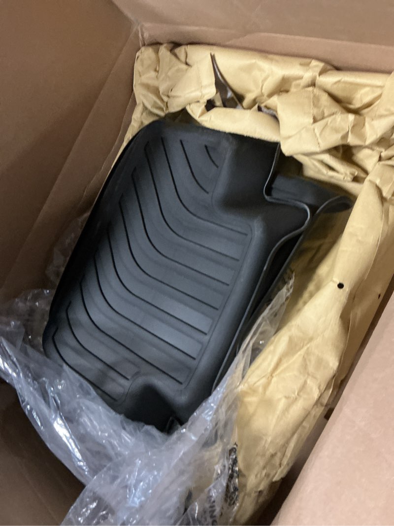 Condition photo showing Good Condition for cartist floor mats for mitsubishi outlander sport 2011-2024 (only fit for 5 seats) all weather floor mat for outlander sport accessories heavy duty tpe carpet protection 6)mitsubishi outlander sport (5 seats)?2011-2024?