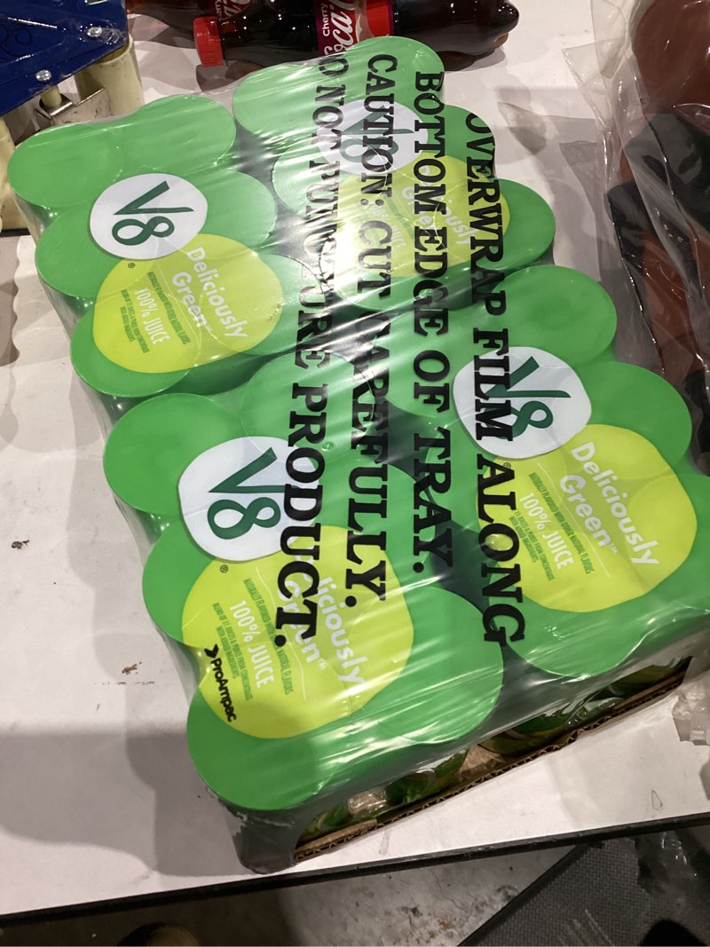 V8 juice 8count (4packs) 32 total 