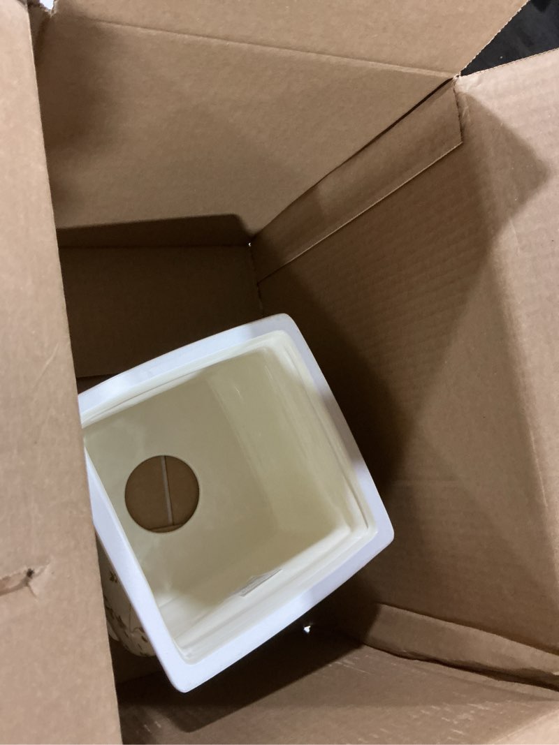 Avanti Linens - Tissue Box Cover, Decorative Countertop Accessories, Nature Inspired Home Decor (Gil