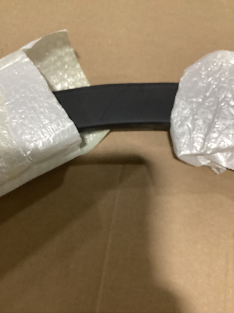 Condition photo showing Good Condition for Front Right Fender Trim Compatible with 2020-2024 Tesla Model Y Passenger Side Replaces 1494186-00-B 1494162-00-B Wheel Arch Molding Flare