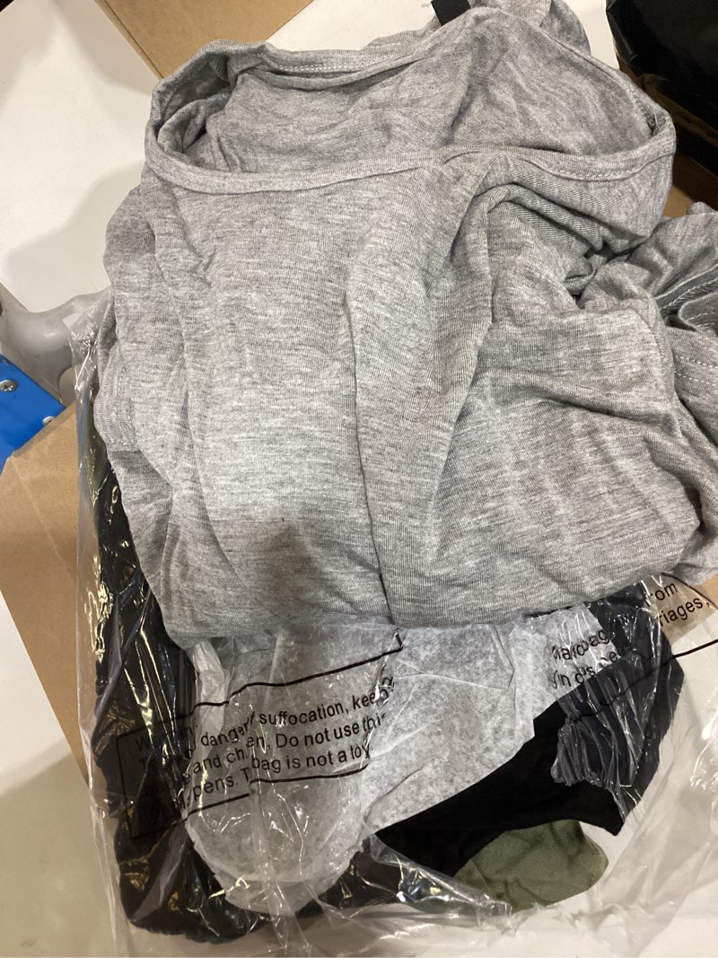 Condition photo showing Good Condition for 3 dresses