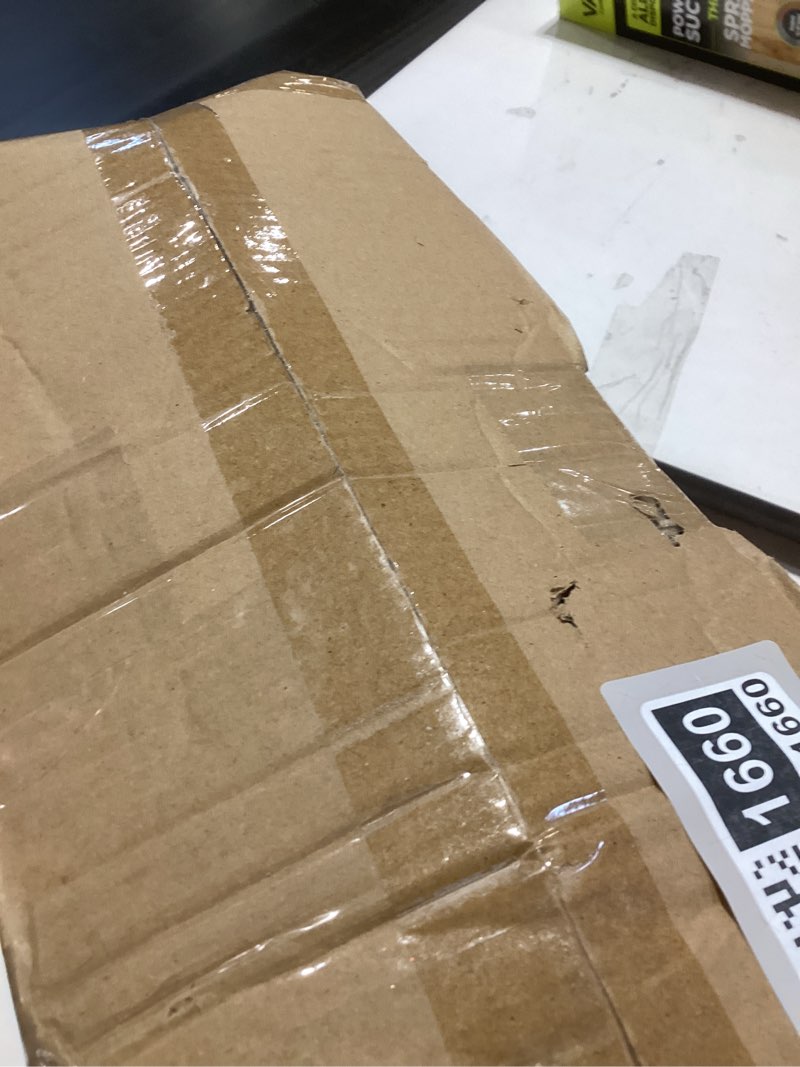 Condition photo showing New/Like New for Extra Large Size Outdoor Christmas Ornaments, Oversized Huge Big Shatterproof Xmas Christmas Plastic Balls for Outside Lawn Yard Tree Hanging Decorations (8"/200mm, Gold, 4 Packs) Gold 8"/4PCS