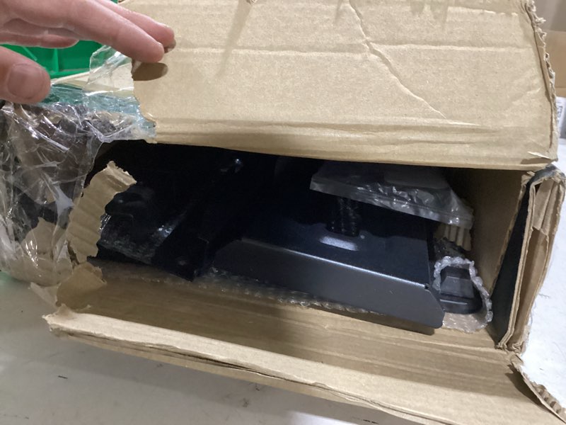 Condition photo showing Good Condition for perlegear long arm tv wall mount for 26-70 inch tvs up to 100 lbs, corner tv mount bracket with 31.65” extension, swivel, tilt articulating arms, max vesa 400x400mm, full motion wall mount pgmf25b fits 32-65'' tvs / max 400x400mm