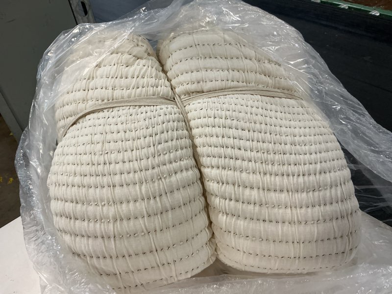 Condition photo showing Good Condition for organic cotton channel stitch coverlet set, full/queen, undyed