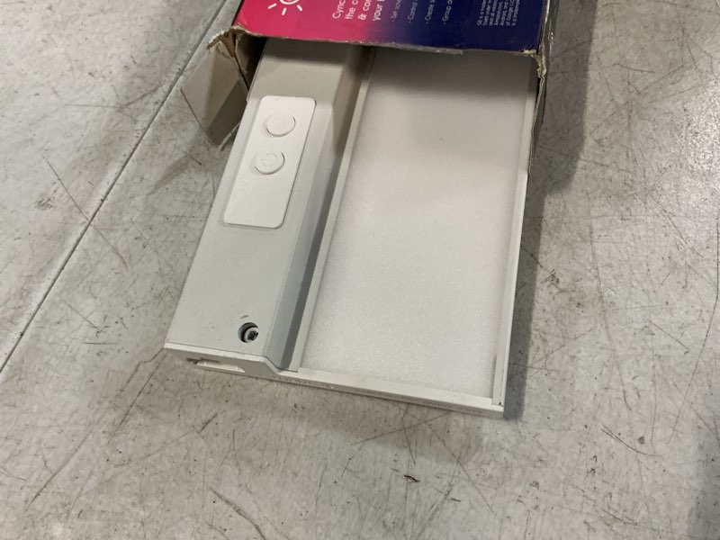 Condition photo showing Good Condition for ge cync reveal hd+ smart undercabinet light fixture, color changing, 12-in bar 12 inch light bar