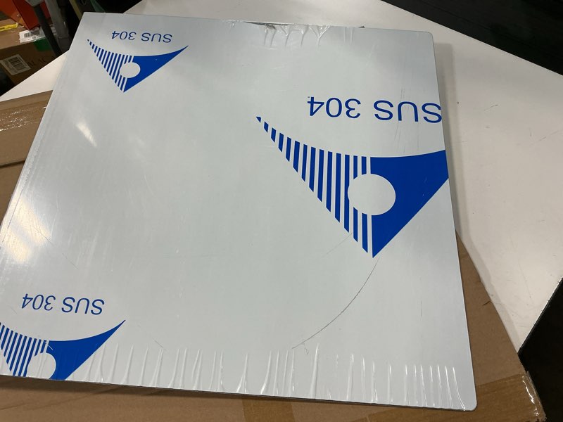 Condition photo showing Good Condition for stainless steel cutting boards for kitchen, lipped stainless steel cutting board. large cutting board suitable for meat, fruits, vegetables, bread, and baking (50 x 50cm / 19.7"l x 19.7"w) stainless steel 19.7"l x 19.7"w