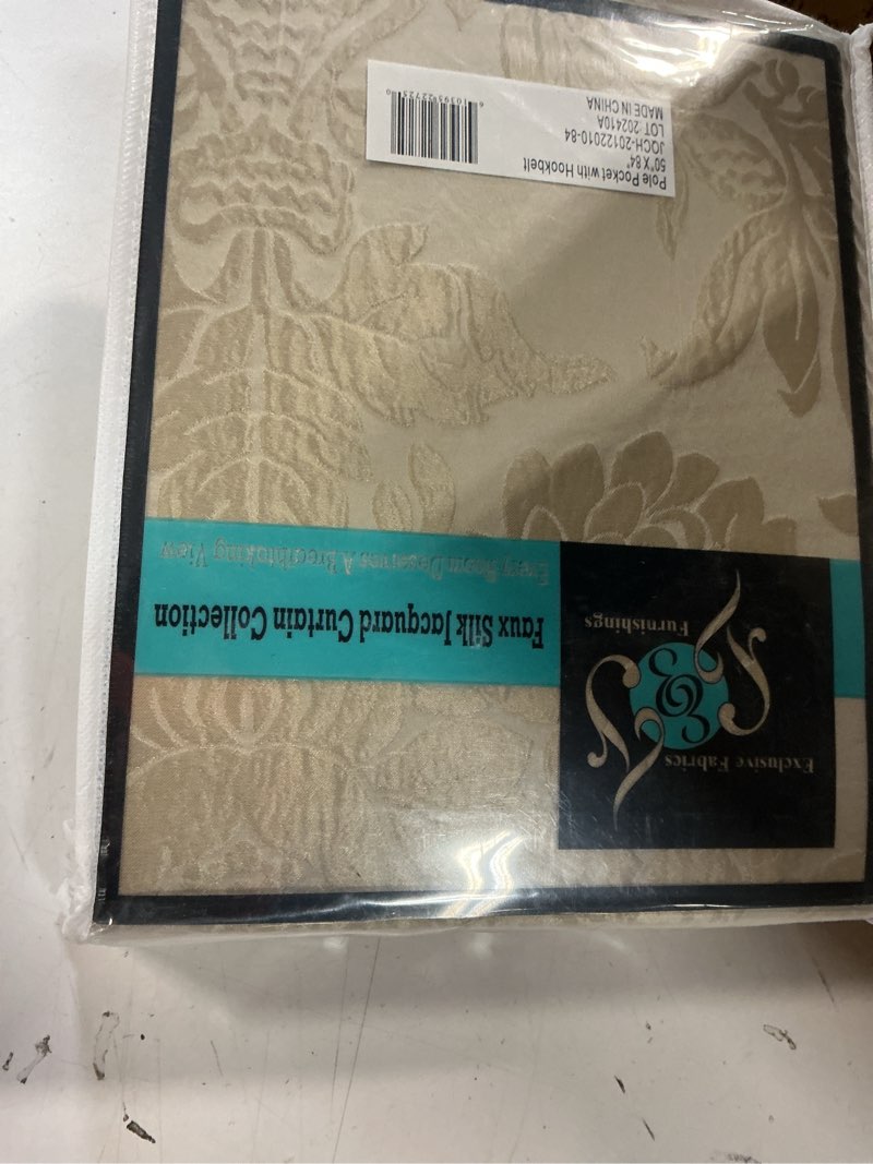 Condition photo showing Good Condition for HPD Half Price Drapes Designer Damask Curtains For Room Decorations Faux Silk 50 X 84 (1 Panel), JQCH-20122010-84, Magdelena Champaign/Beige 50"W x 84"L (Pack of 1) Champagne