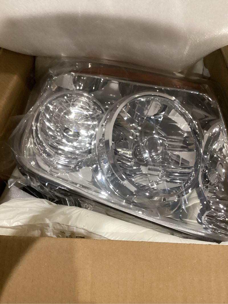 Condition photo showing Good Condition for Headlights w/Bulb Compatible with 2007-2014 GMC Yukon & Yukon XL 1500/2500 SLE SLT Base Hybrid, Replaces 15861025 15861026 Front Headlamp Assembly Halogen 2 PCS