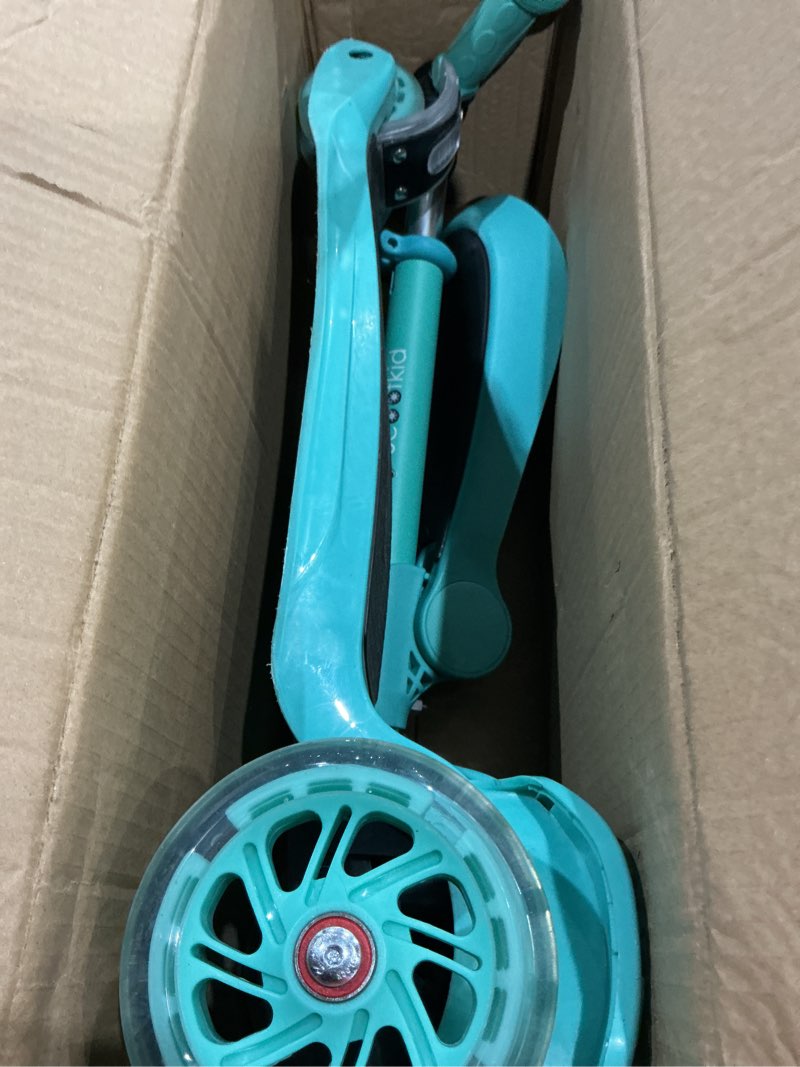 Condition photo showing Good Condition for (used)hurtle 3-wheeled scooter for kids - wheel led lights, adjustable lean-to-steer handlebar, and foldable seat - sit or stand ride with brake for boys and girls ages 1-14 years old teal