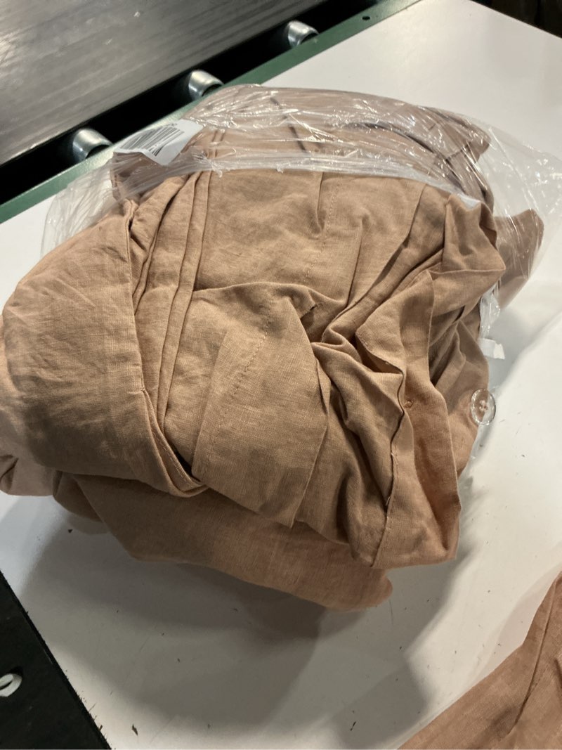 Condition photo showing Good Condition for european linen double flange duvet cover color: desert sunset size: king/cal king