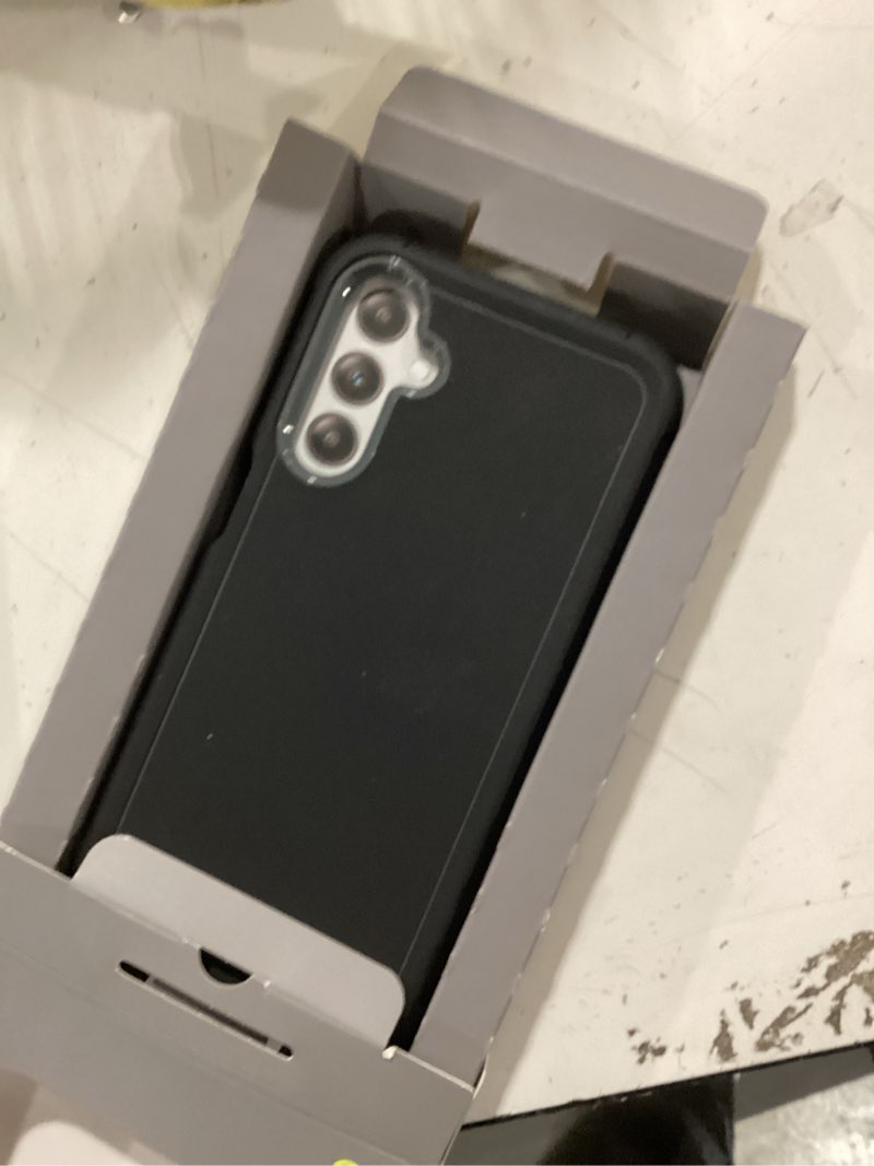 Condition photo showing Good Condition for onn. rugged phone case for samsung galaxy a15 5g – black/gray