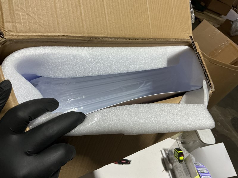 Condition photo showing Good Condition for 3PC Cylinder Pedestal for Party, Large White Cake Stand, Pedestal Display Plinth Pillars for Wedding Ceremony Birthday Party Art Decor--35.4''(L),29.5''(M),23.6''(S) 3PC*