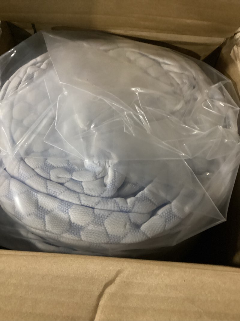 Condition photo showing New/Like New for SINWEEK 3 Inch Twin Cooling Memory Foam Mattress Topper for Pressure Relief, Thick Bed Mattress Pad with Cooling Soft Cover and Adjustable Straps, CertiPUR-US Certified Twin 3 inch