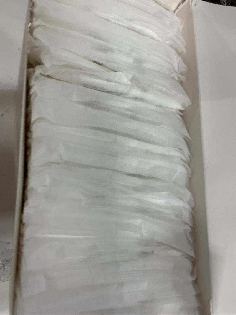 Condition photo showing Good Condition for Medela Ultra-Breathable Nursing Pads, Highly Absorbent, Super Soft, Discreet Design for Comfortable Wear, Pack of 200 Ultra-Breathable 200 Count