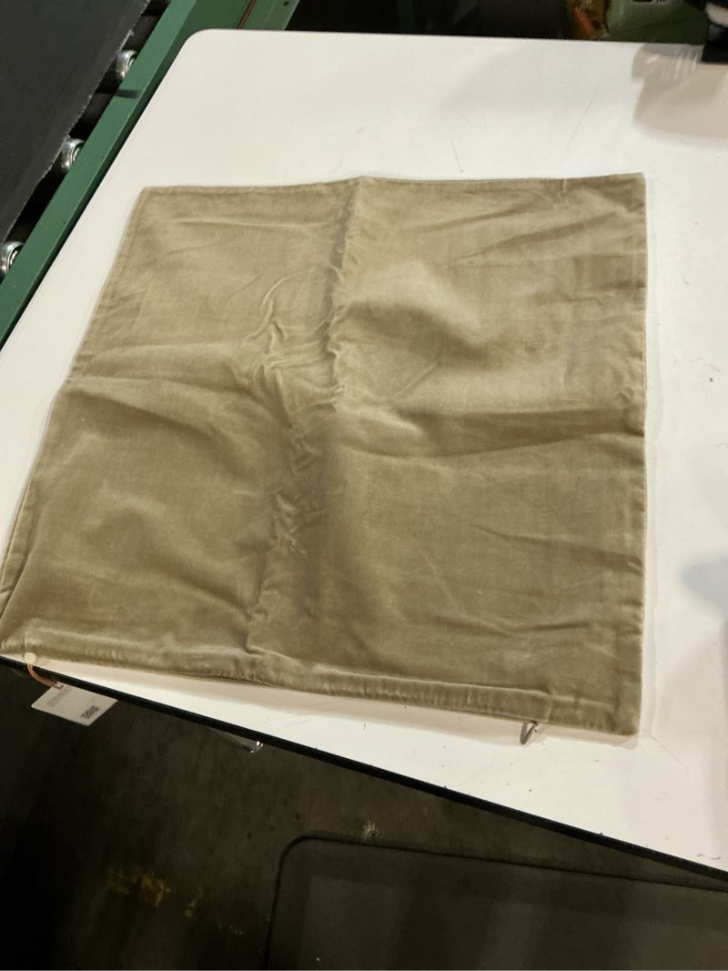 Condition photo showing Good Condition for ( 1 pack ) quince european linen flange edge pillow cover color sage 20x20