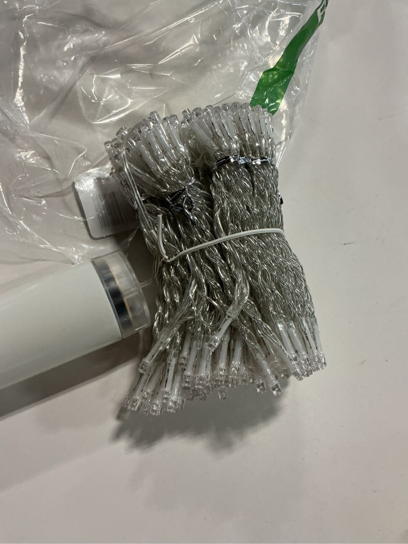 Condition photo showing Good Condition for echosari Curtain Lights Battery Operated, 9.8Ft x 9.8ft 300 LED Curtain String Light with Remote Timer 8 Modes Hanging Lights for Wedding Party Home Garden Wall Decor (Cool White)