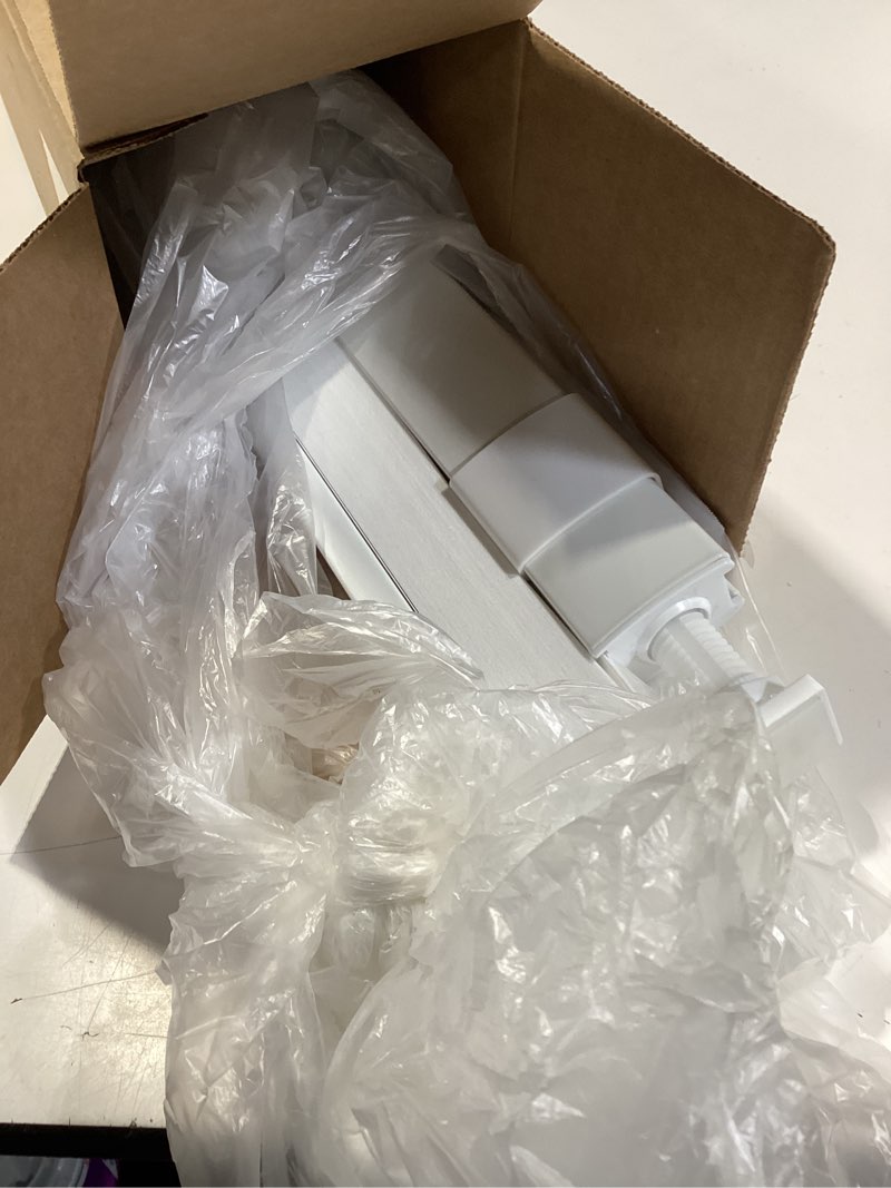 Condition photo showing Good Condition for lazblinds no tools no drill cordless cellular shades, light filtering honeycomb shades for home, thermal insulation blinds for windows, 22" w x 48" h, white light filtering-white 22" w x 48" h