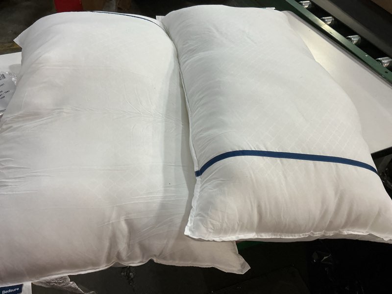 Condition photo showing Good Condition for Bedsure Hotel Pillows Standard Size, Set of 2 - Luxury Bed Pillows for Sleeping, Decoration Strip Diamond Design Cover, Fluffy Original Down Alternative Filling for Side, Back or Stomach Sleepers