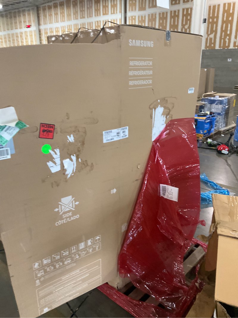 Condition photo showing Good Condition for samsung rf18a5101sr 33” counter-depth french door refrigerator with twin cooling plus (untested
