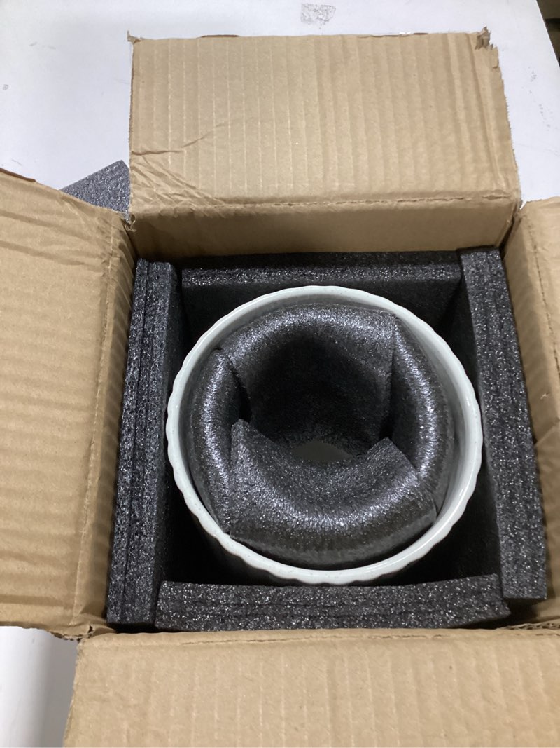 Condition photo showing Good Condition for Nucookery Ceramic Utensil Holder for Countertop, 7.2" Large Cooking Utensil Crocks for Kitchen Counter, Farmhouse Kitchen Decor (Sand) Single- 7.2''
