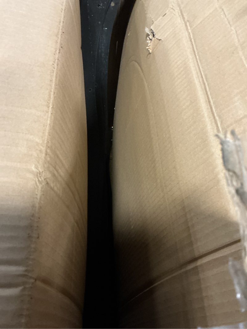 Condition photo showing Good Condition for kuiperauto smooth pocket rivet fender flares compatible for 99-06 chevy silverado compatible for 99-06 gmc sierra 1500 2500 3500hd / 07 classic (not for dually/stepside models) black 4pcs smooth riveted