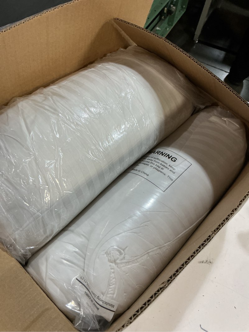 Condition photo showing Good Condition for Beckham Hotel Collection Bed Pillows Standard/Queen Size Set of 2 - Original Soft Down Alternative Pillow for Sleeping - Soft Support for Back, Stomach or Side Sleepers Queen / Standard White