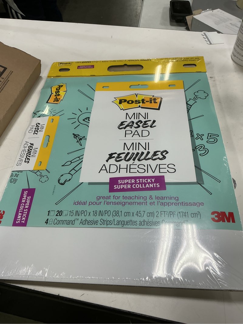 Condition photo showing New/Like New for post-it super sticky mini easel pad  15  x 18   white  1 pad