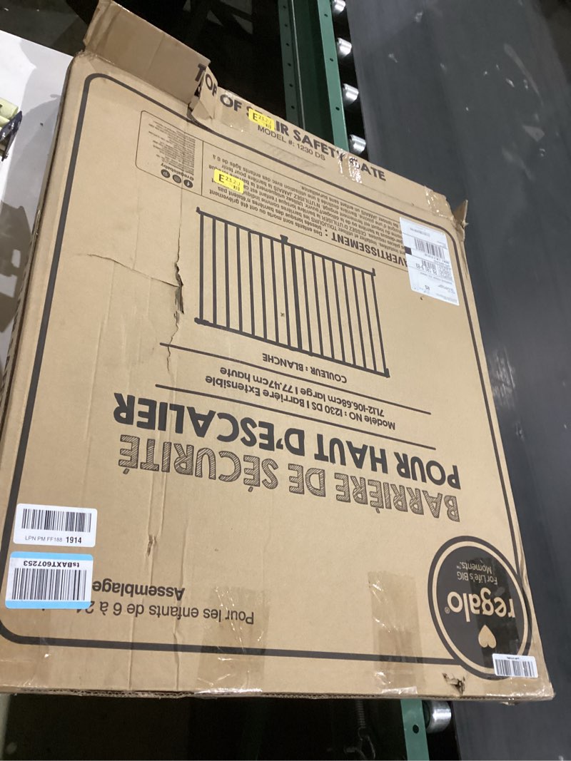 Condition photo showing New/Like New for Regalo Safety top of Stairway & Bottom Extra Wide Baby Gate, Includes Banister & Wall Mounting Kit, Babies, Toddlers & Pets, Ages 6–24 Months, Tested & Trusted, American Designed, Family Owned White 29-43"W x 30.5"H