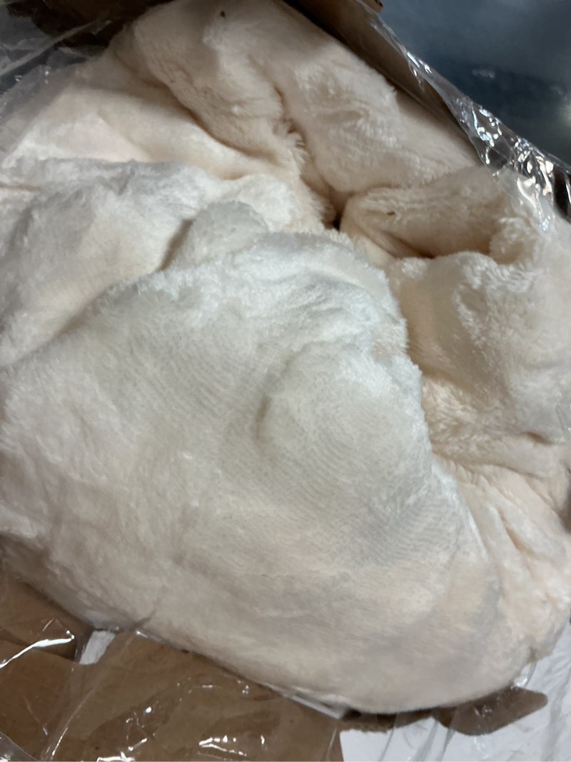 Condition photo showing Good Condition for Heated Throw Blanket 50"x72", Electric Blanket with 3D Bubble-Shaped, Soft Flannel and Thickened Sherpa Fleece, 6 Heat Settings, 1-4H Timer, Couch Heated Blanket, Machine Washable, Gift, White