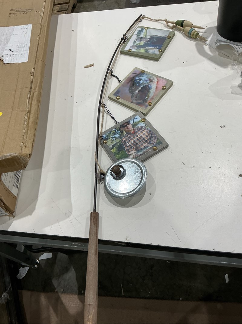 Condition photo showing Good Condition for young's inc. wood fishing pole picture frame display with three 4” x 4” frames - wall decor – hanging picture frames
