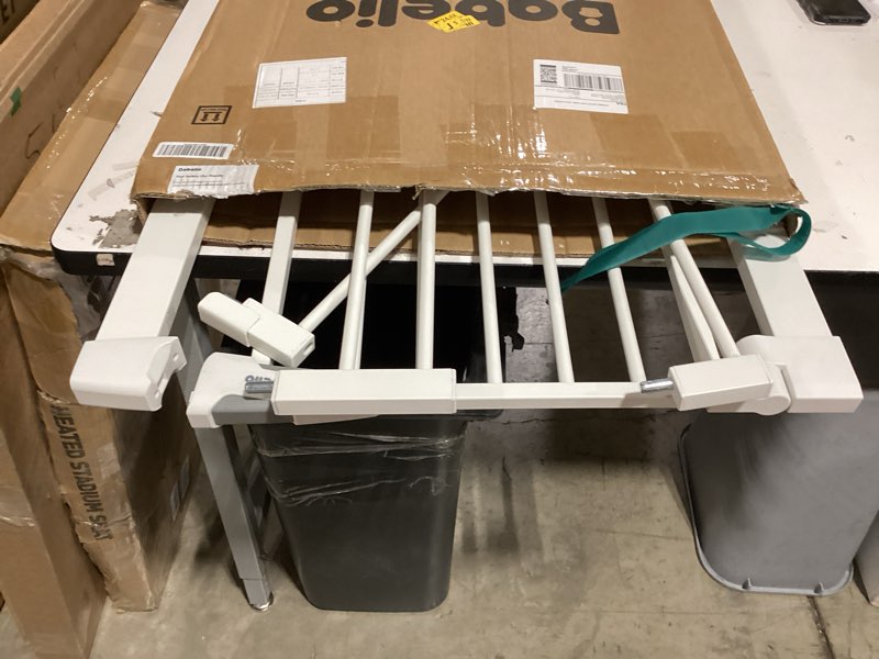 Condition photo showing Good Condition for babelio safety gate door fits for stairs, narrow and wide doorways with auto close, easy install, no drilling, pressure mounted for baby, child, pets, dog/puppy, 26''-40'', white white 30"tall 26"-40" wide