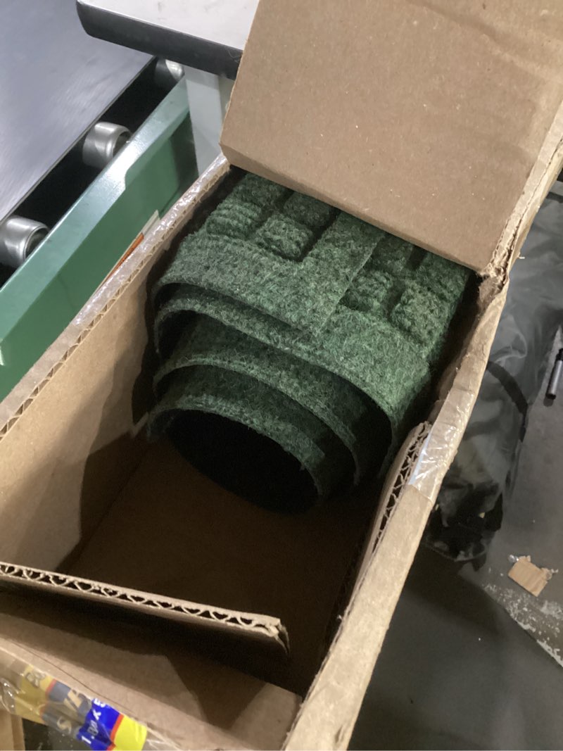 medium green area rug