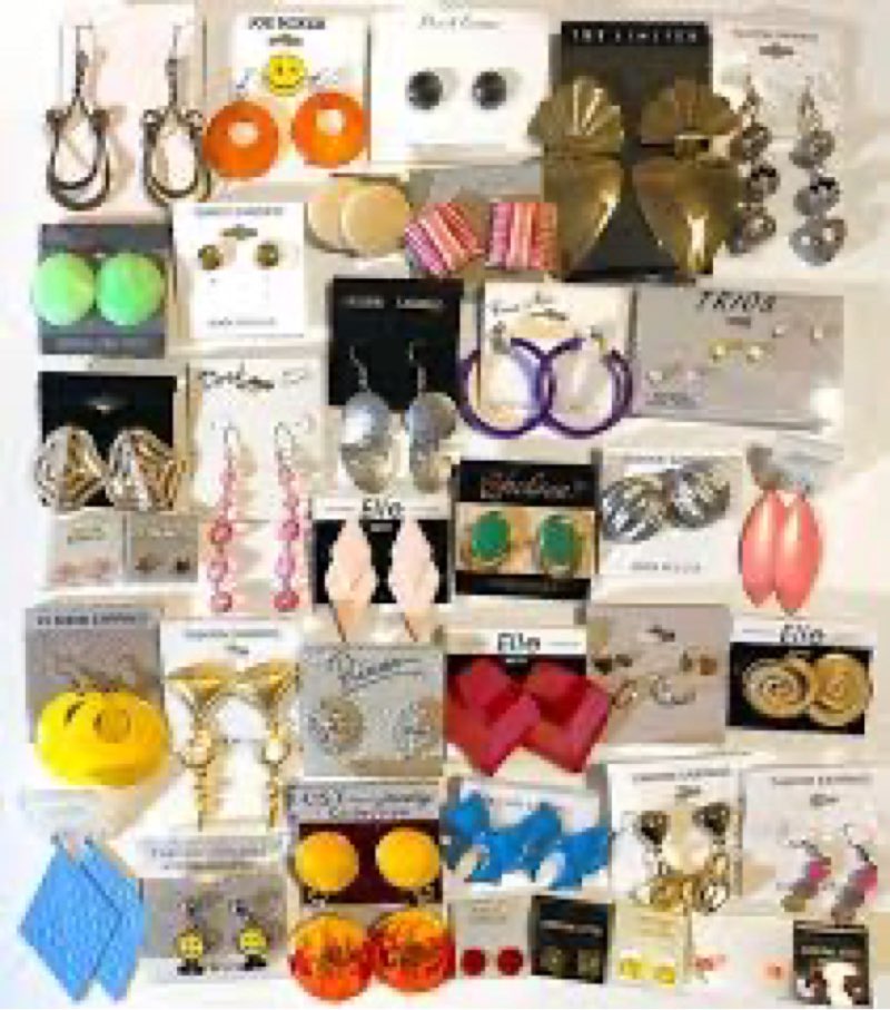 Men and woman’s accessories , jewelry,watches, earrings etc