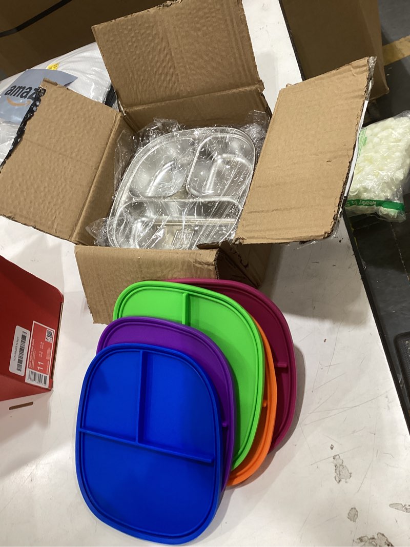 Condition photo showing Good Condition for set of 5 stainless steel snack containers with silicone lids,stainless steel plates- reusable meal prep lunch containers non toxic & 100% bpa free?5 color lids-2? 5-colors-2