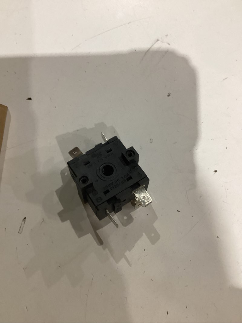 Condition photo showing As Is for FZ31-9 Hua LI LAI 6 pins 6 Positions fit for Galanz Function Selection Rotary Switch