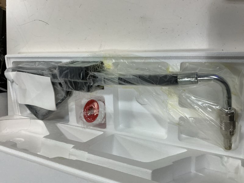 Condition photo showing As Is for digital oil control valve flow meter dispenser nozzle, pneumatic oil gun dispenser with 1/2" npt inlet, air operated digital metering dispensing gun - max working pressure 1500 psi / 100 bar metered