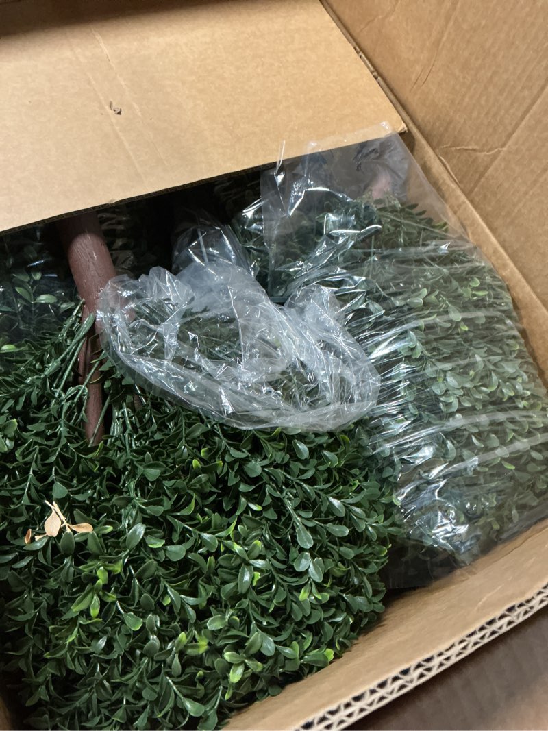 Condition photo showing New/Like New for kyesyes artificial boxwood ball bush 27" tree blonyuvc uv resistance rated with spike. easy to push in the ground.plant looks great in a planter anywhere. indoor/outdoor decor 4 pack boxwood green 4