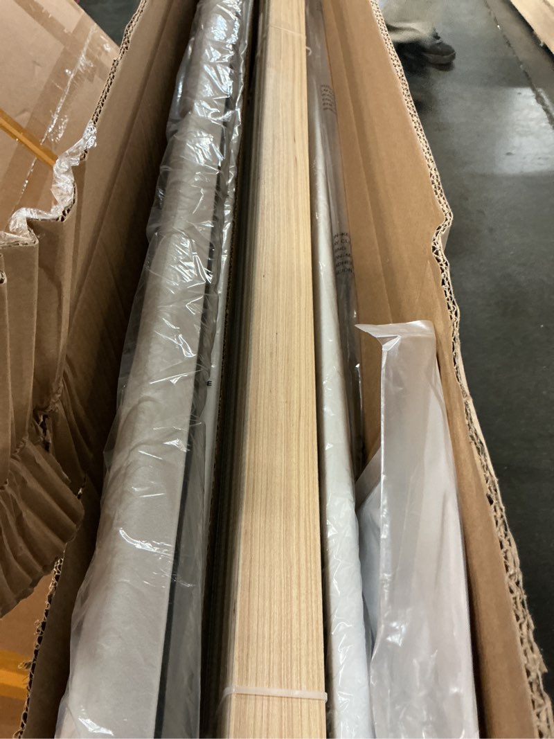 Condition photo showing Good Condition for platform bed white queen 