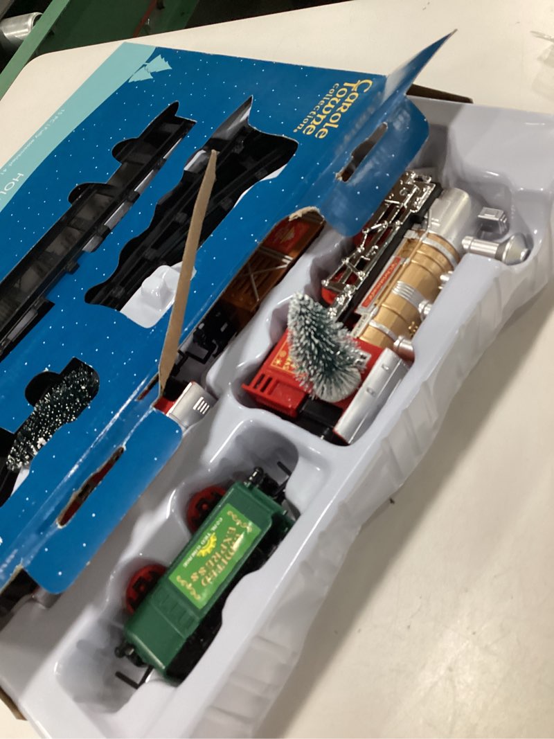 Condition photo showing Good Condition for Classic Christmas Train Set with Lights and Sounds Railway Tracks Sets Battery Operated Train Toy Models with 11.5 Ft Tracks Playset for Under The Tree Electronic Toys Gift for Kids ( similar 